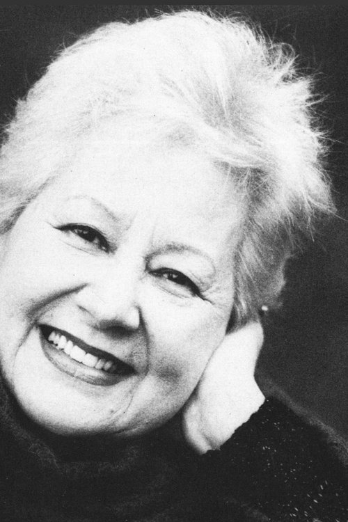 Elsa Vazzoler as Giulia