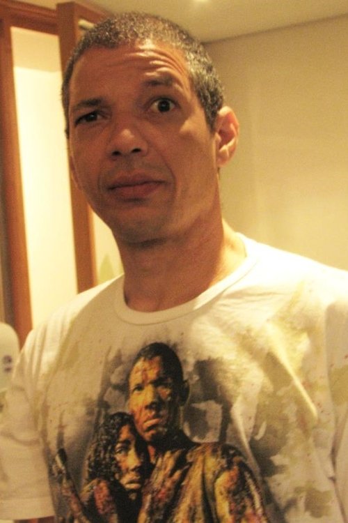 Walderrama dos Santos as Evils