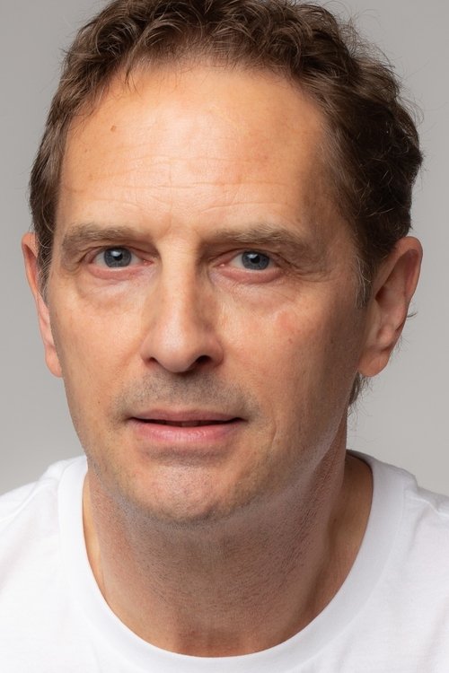 Ralph Lister as Narrator