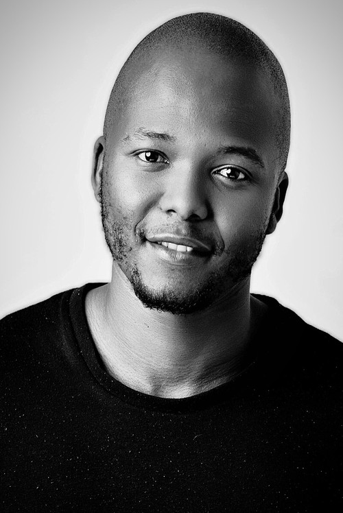 Thabo Rametsi as Tebogo Ramolang