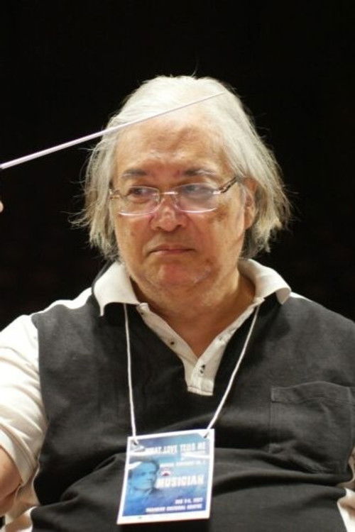 Somtow Sucharitkul as Dr. Um-tzec