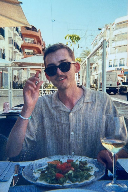 Juneau Dubois as Lee the LemonMan