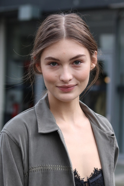 Grace Elizabeth as Self