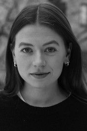 Erika Calmeyer as Erika