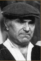 Vasil Vachev as Bay Stoyan