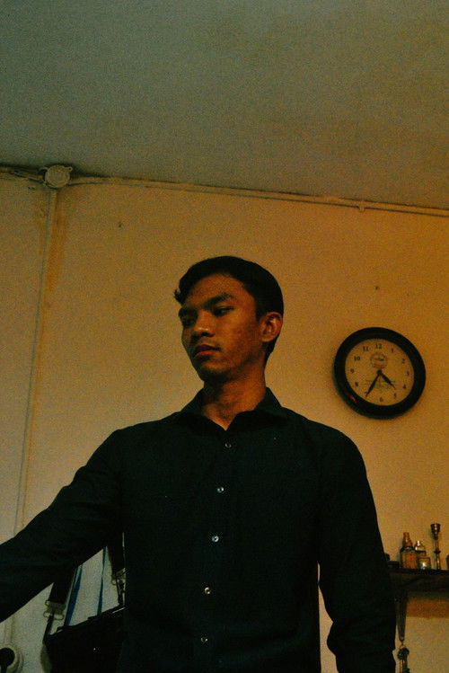 Billy Ramadaniel as Tedi