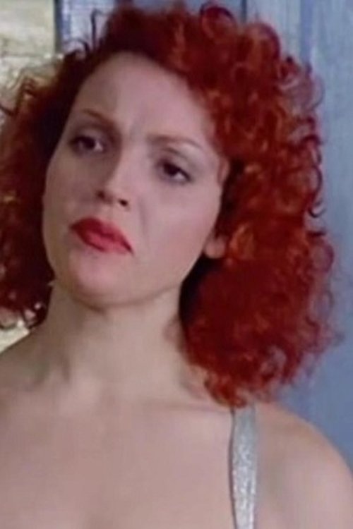 Clara Algranti as Iole