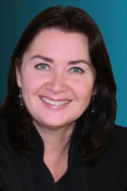 Jan Hartley as Rosina