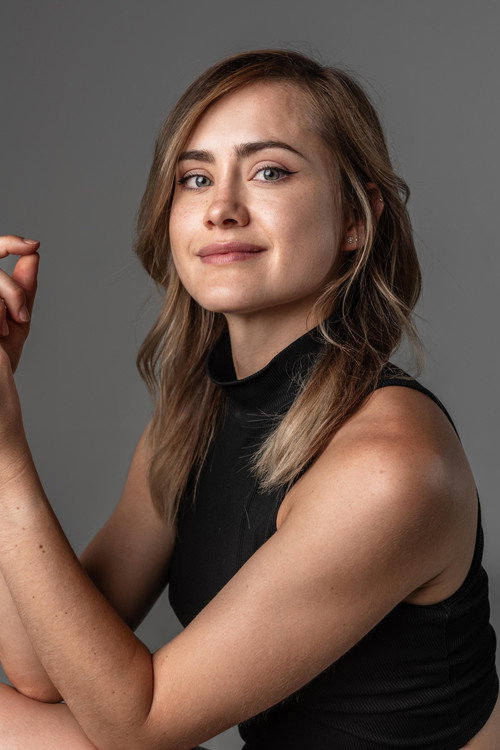 Deoudoné Pretorius as Juniper