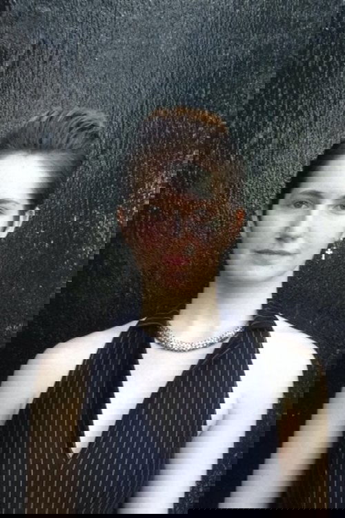 Laura MacDougall as Chess Master