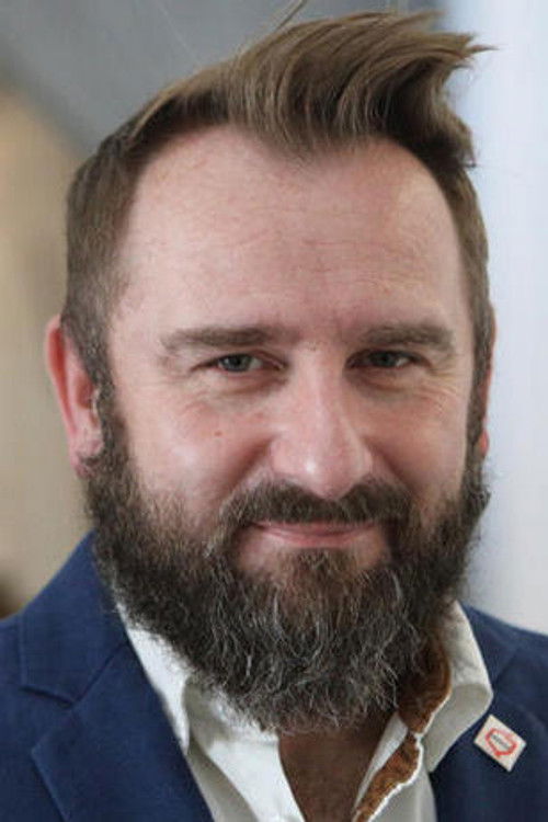 Liroy as Psychiatrist