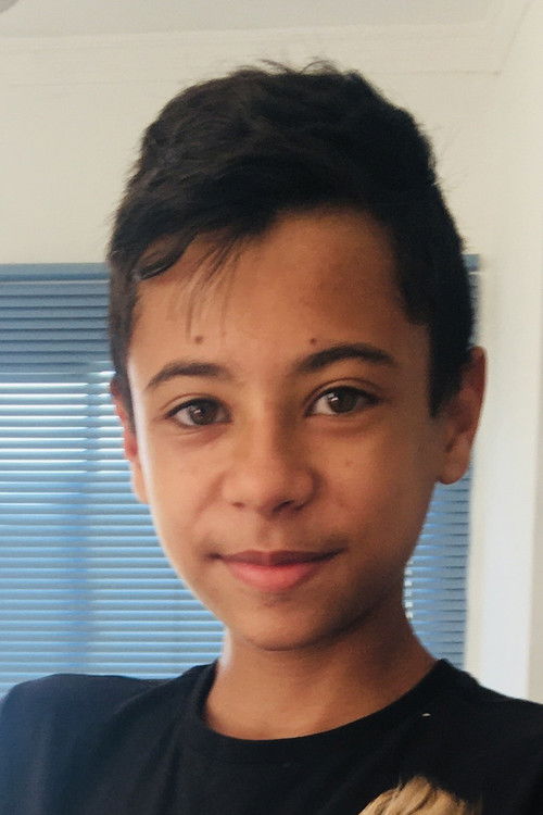 Leonardo Alcântara as Leonardo Alcântara