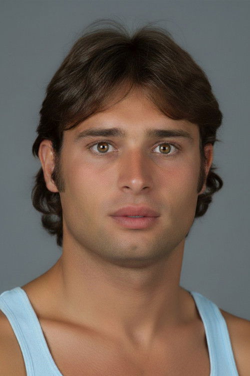 Tayfun Akalın as Tayfun