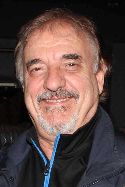 Mihalis Mitrousis as Μίλτος