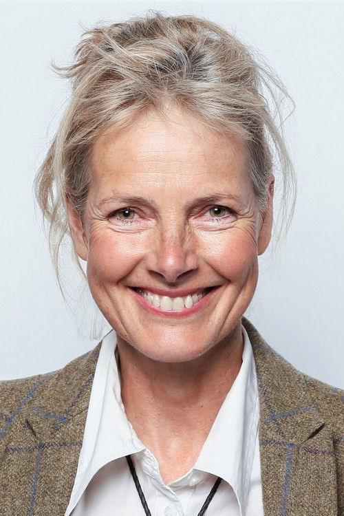 Cay Helmich as Cordula Fritze