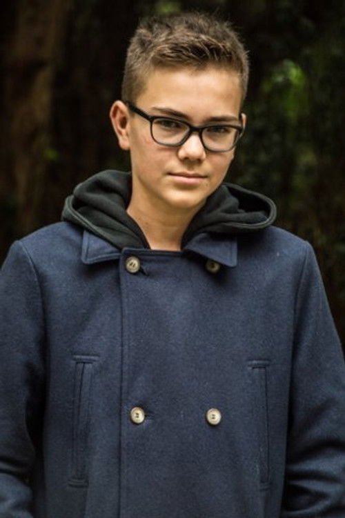 Maurice Luijten as Sam