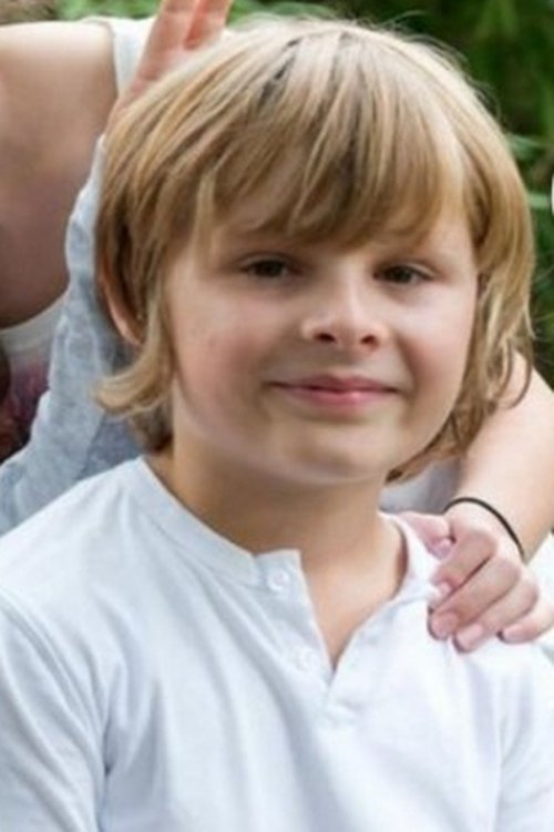 Alexandre Ruscher as Malo