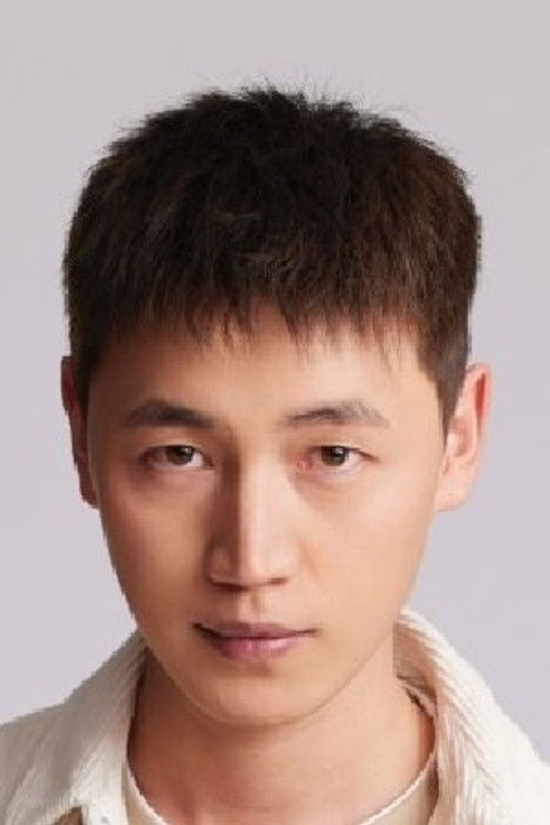 Zhang Kai Chun as He Miao Miao‘s Father