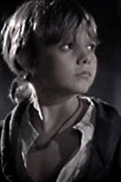 Sierra Somerville as Caroline Heath