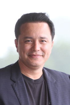 Eizlan Yusof as Dr Khaleed