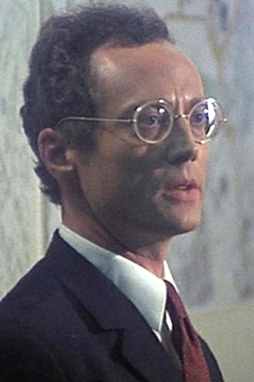 Jean Lagache as A mechanic