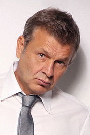 Apostolos Gκletsos as Dionisis