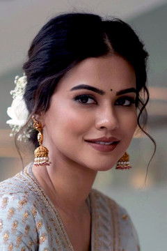 Sharmiela Mandre as Anjali