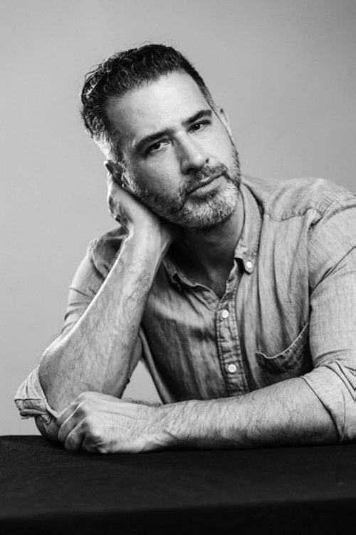 Andy Gershenzon as Aaron