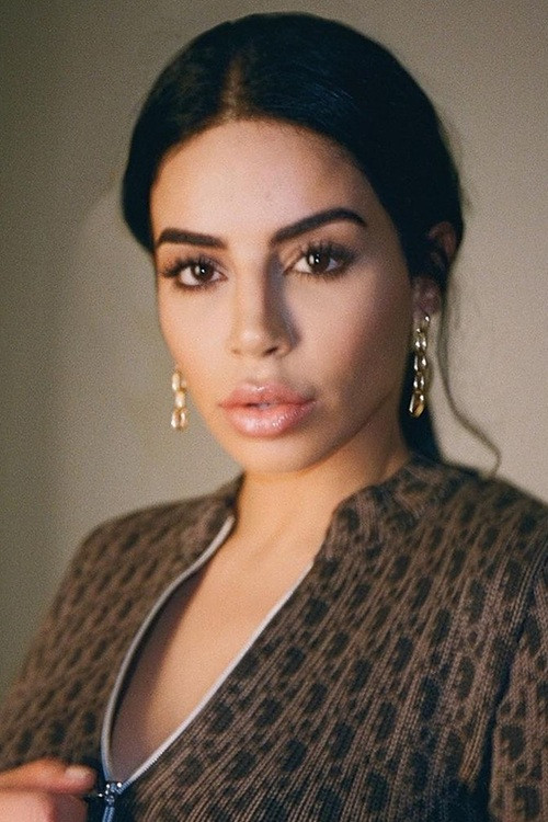 Selma Omari as Self - Participant