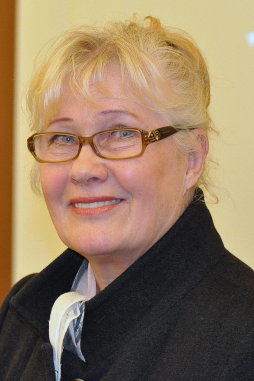 Maija-Liisa Peuhu as Männistön Venla