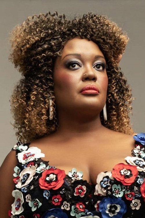 Philicity Reeken as Isabel Greene / Amandla Mbuli