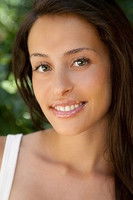 Aurora Maria Lopez as Laura