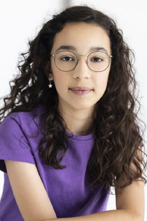 Ines Feghouli Bozon as Nicole