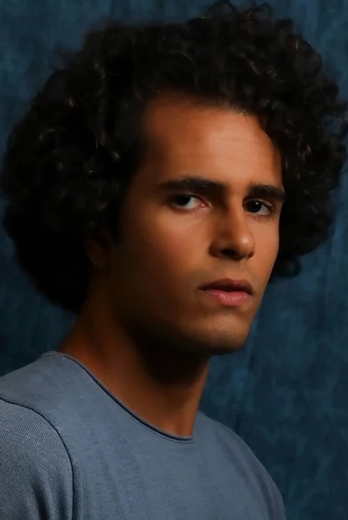 Faehl as Faehl (male band vocalist)