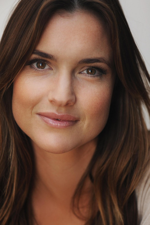 Zoe Cramond as Diane