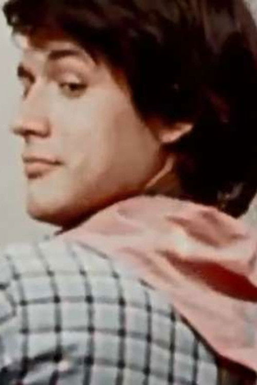 Yuri Yatsenko as парень с гитарой