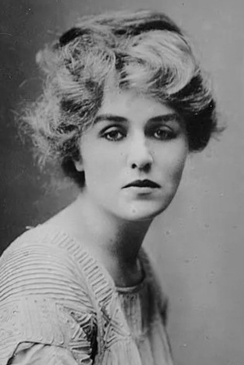 Emily Stevens as Edith Frome