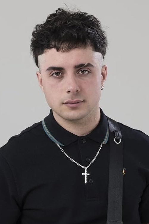 Gonçalo Braga as Guilherme