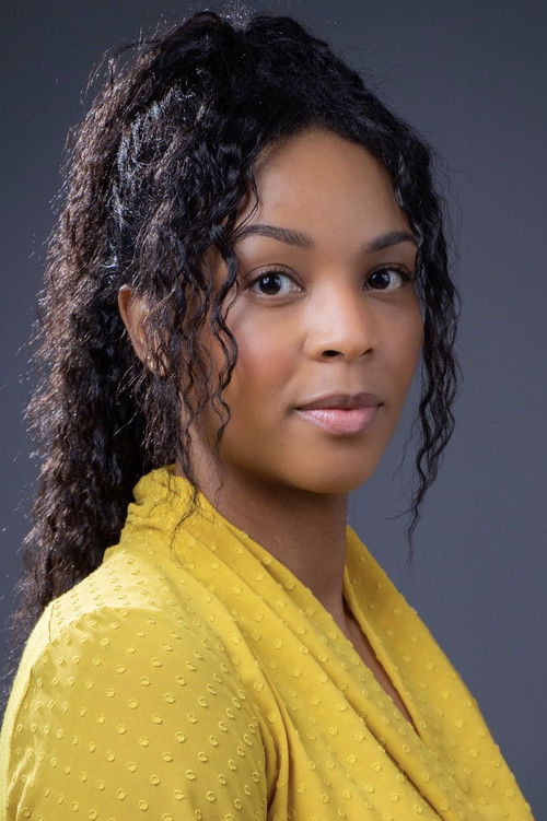 LaToya Harding as Poppy Woolwit