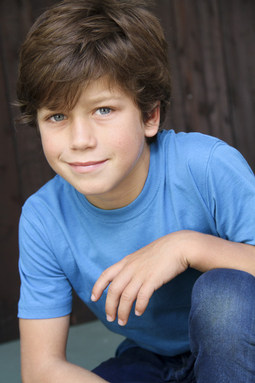 Willem Miller as Young Tom Sawyer