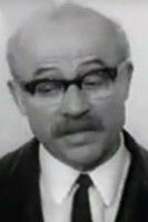 Emil Stefanov as Hranov