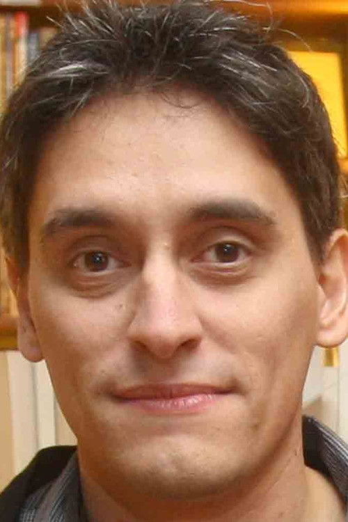 Marcel Barrena as The bad guy