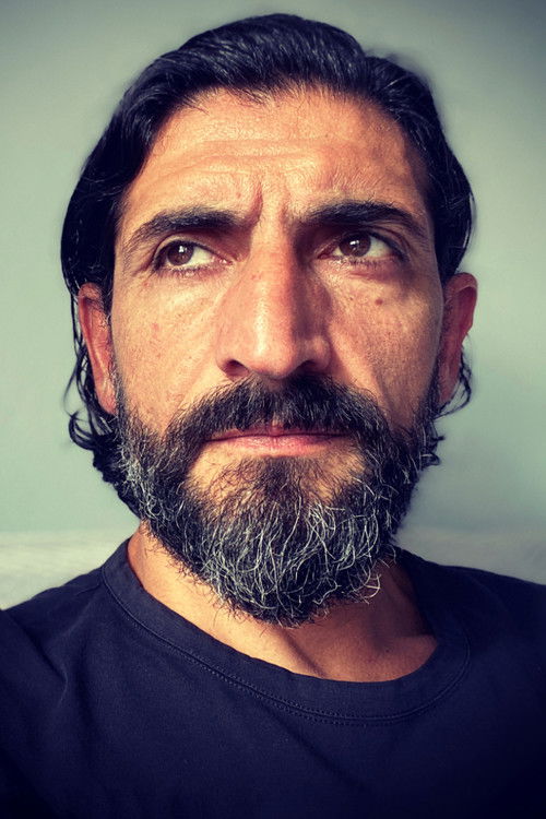 Numan Acar as Ebn Wael