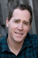 Rob Reinis as Avi Rosenberg