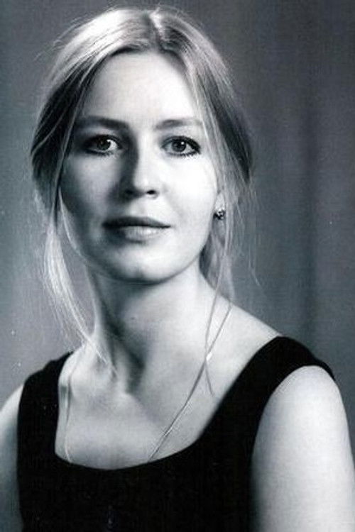 Марина Носова as Tanya