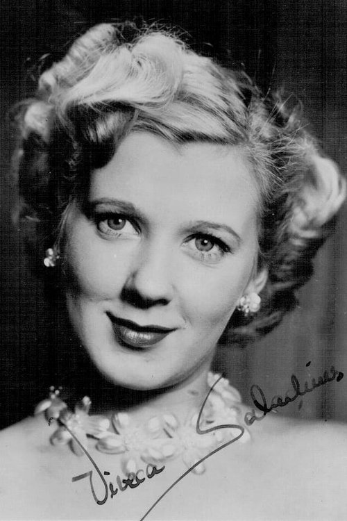 Viveca Serlachius as Maj