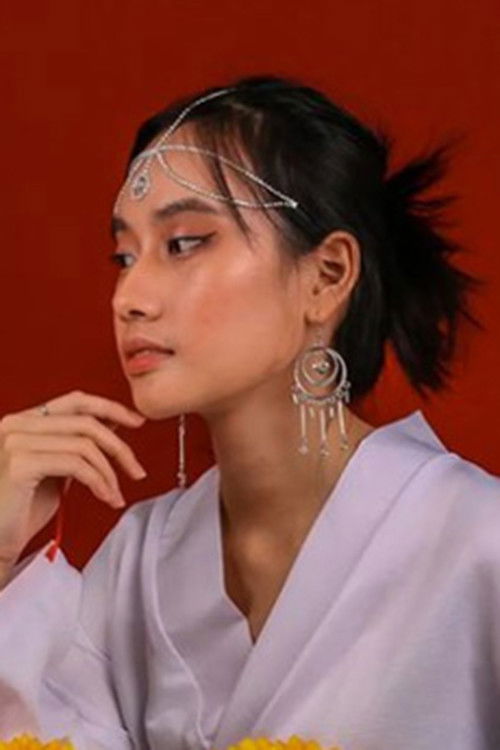 Angela Sunaryo as Little Elyse