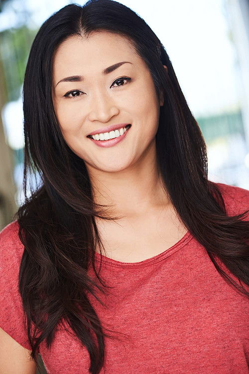 Kazumi Zatkin as Shino