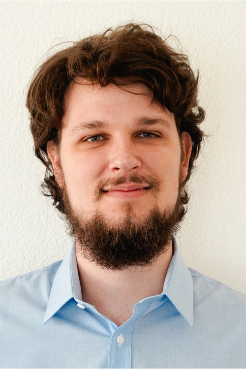 Sergio Bazzurri as Giacomo