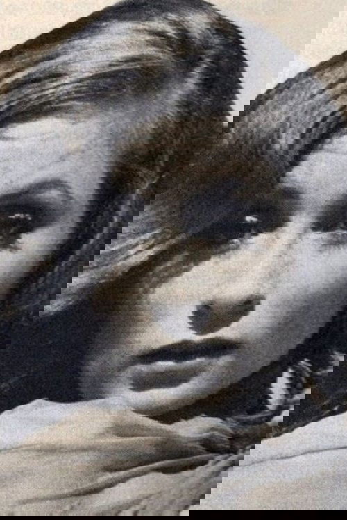 Cyndee Summers as Lady Charlotte Hamilton